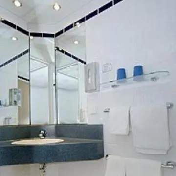 Median Messe Hotel 3*
